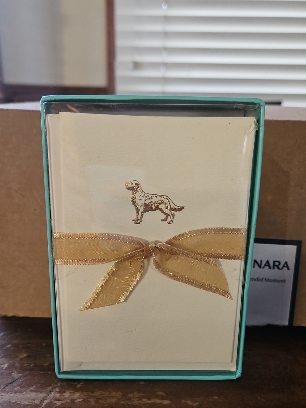 Graphique De France Cream Notecards with Golden Retriever Dog Motif